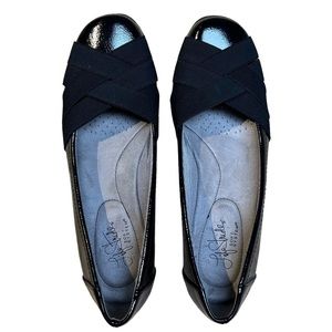 Lifestride Soft System Black Patent Leather Flats (8.5N)